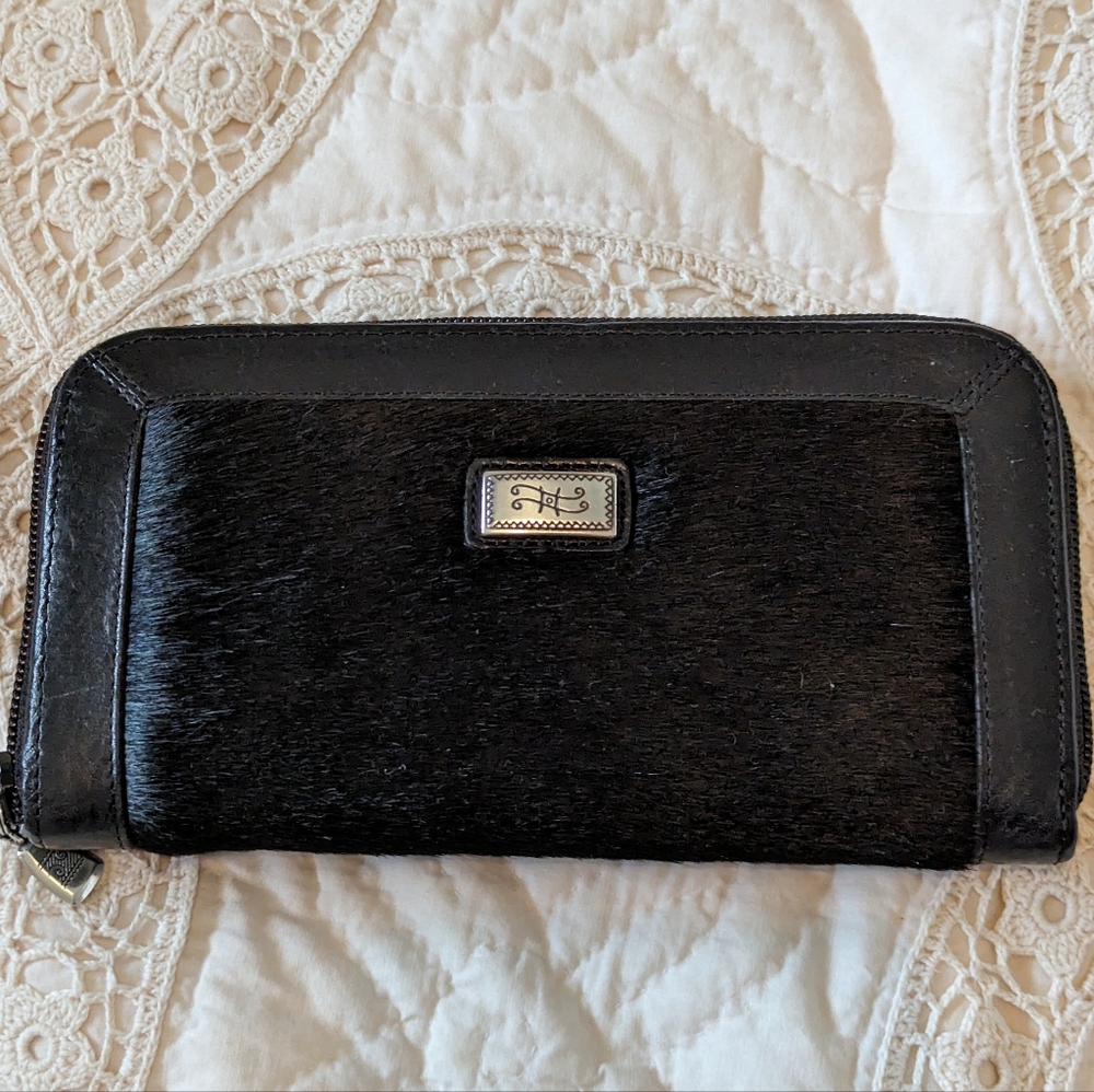 NWT BRIGHTON Thompson Ziparound Black HORSE Hair & Black Leather Zip Wallet